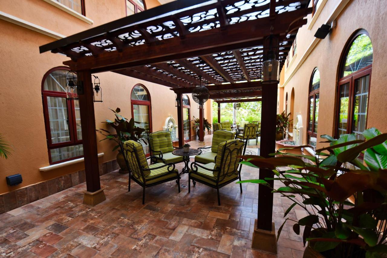 Casa Solada Hotel Kampala Extérieur photo