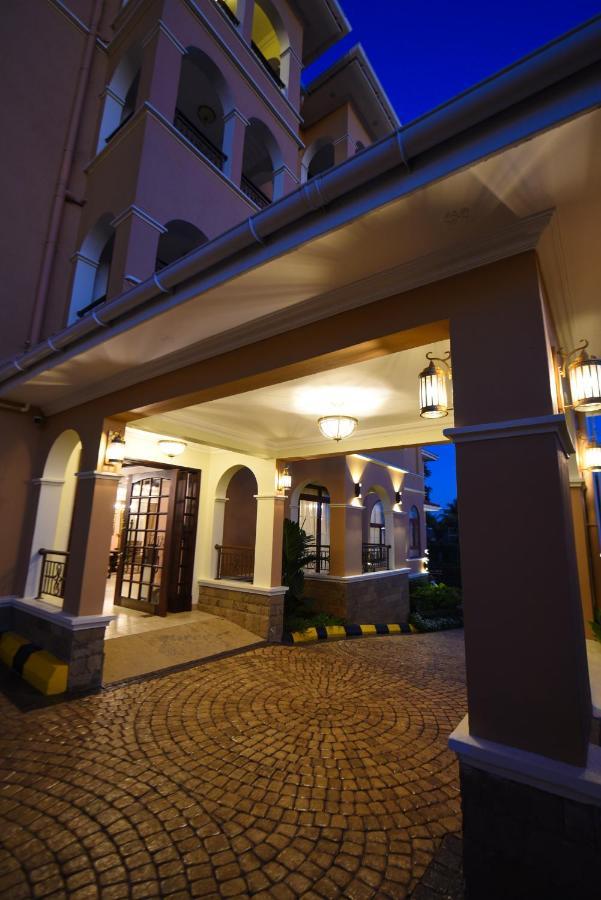 Casa Solada Hotel Kampala Extérieur photo