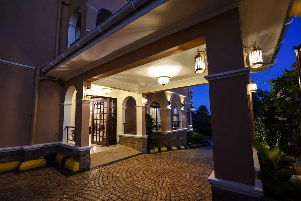 Casa Solada Hotel Kampala Extérieur photo